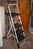 COSCO THREE STEP FOLDING LADDER WITH TRAY