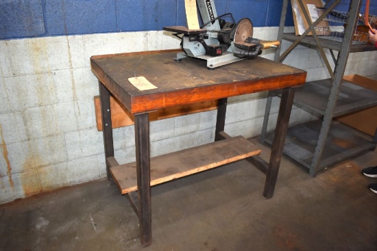 HEAVY DUTY WORKBENCH, STEEL FRAME, 28" x 40",