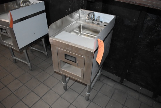 (2023) ADVANCE TABCO 15" UNDER BAR SINK,