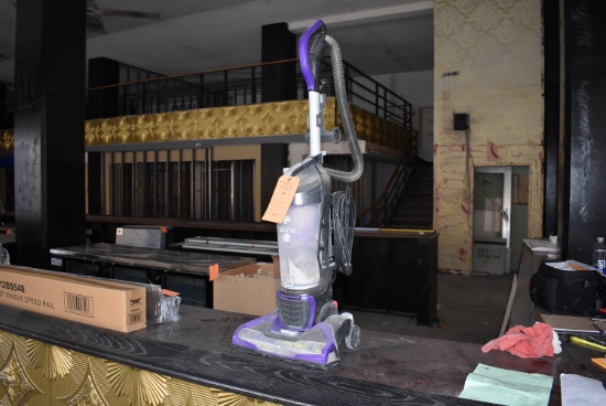 DIRT DEVIL ENDURA MAX XL "PET" VACUUM CLEANER
