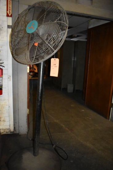 26" PEDESTAL SHOP FAN