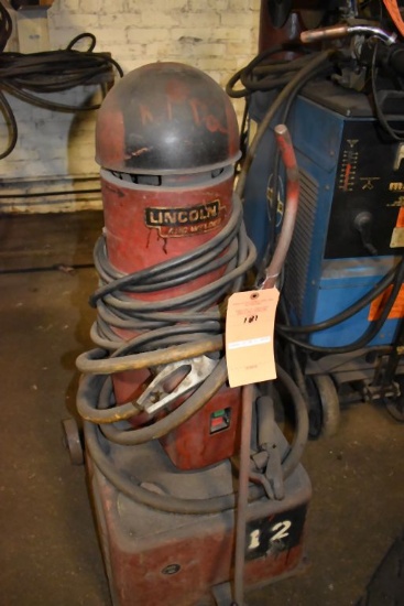 LINCOLN 250 AMP D-C WELDER