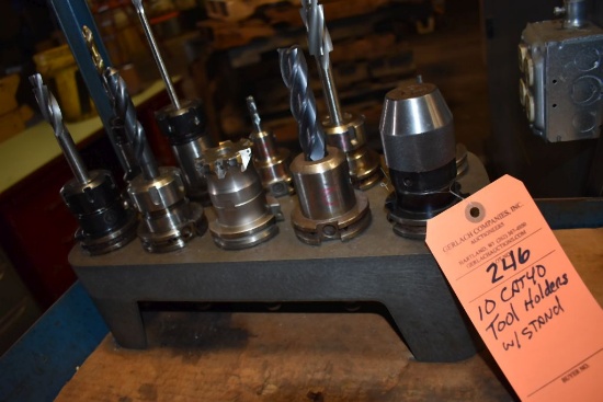 (10) CAT 40 TOOL HOLDERS WITH STAND