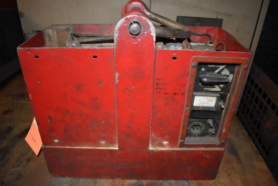 SUNSTRAND ONE TON LIFTING MAGNET