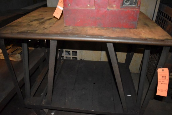 HEAVY DUTY ROLLING WORK TABLE ON 4" STEEL CASTERS,