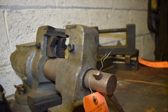 4" MULTI-PURPOSE BENCH VISE