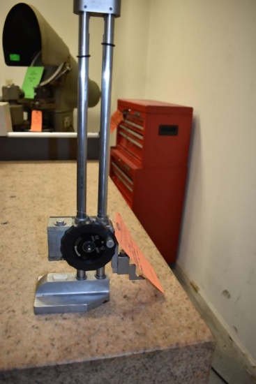 MITUTOYO 0-12" HEIGHT GAUGE, MODEL #192-605