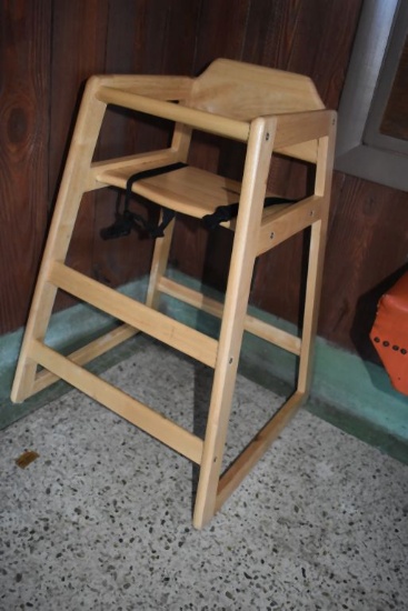 WOODEN HIGH CHAIR