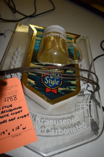 OLDSTYLE KRAEUSENING PLASTIC LIGHT, **DOES NOT LIGHT**