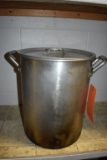 ALUMINUM POT WITH LID, 13