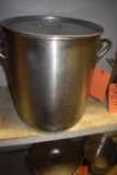 STAINLESS STEEL POT WITH LID, 14