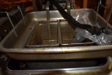 TABLE TOP DEEP FRYER WITH BASKETS