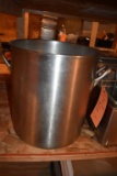 LARGE STAINLESS STEEL POT, 14