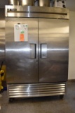 TRUE COMMERCIAL DOUBLE DOOR STAINLESS STEEL REFRIGERATOR