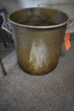 (1) LARGE ALUMINUM KETTLE, 17