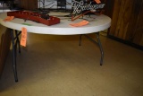 5' DIAMETER ROUND WHITE PLASTIC FOLDING TABLE,