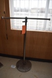 METAL ADJUSTABLE SIGN HOLDER