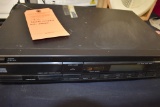 SANYO COMPACT DISC PLAYER