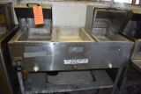 EAGLE FOOD SERVICE WARMER WITH SECTIONAL 3 CONTROLS,