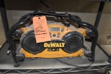 DEWALT DCO11 18 VOLT WORKSITE RADIO/CHARGER,