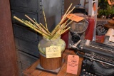 VASE & WOOD BASE