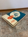 VINTAGE SPORT CRAFT TABLE TENNIS SET IN BOX