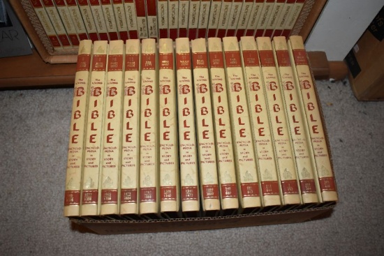 (14) THE LIVING BIBLE ENCYCLOPEDIA IN STORY AND