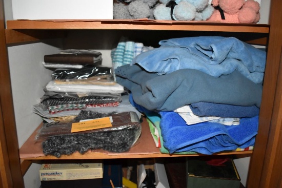SHELF: PLACEMATS, TOWELS, ETC.