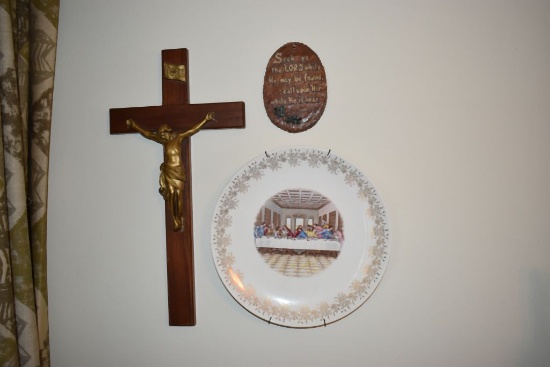 VINTAGE CRUCIFIX JESUS ON CROSS, 8-1/4" X 16-1/2"H,