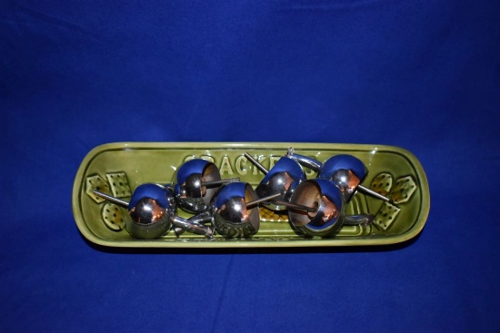 VINTAGE GREEN CRACKER DISH, 4-3/4" X 12-1/8"L,