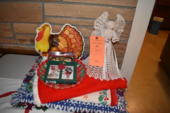 XMAS MATS, TREE SKIRT, ANGEL, PLASTIC SERVING TRAYS,