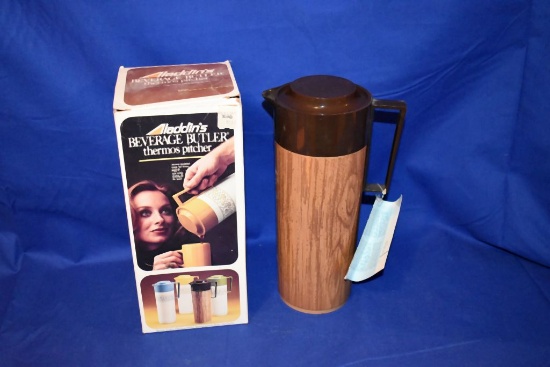 ALLADINS BEVERAGE BUTLER THERMOS PITCHER, HOT/COLD,