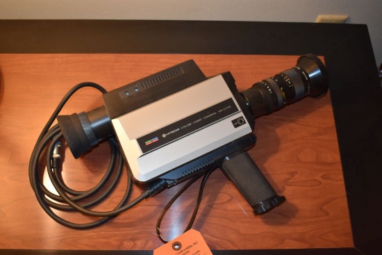 HITACHI COLOR VIDEO CAMERA, VK-C770