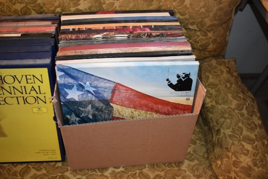 BOX W/16 VINYL/BOX RECORDS: ARTHUR FIELDER, MOZART, ETC.