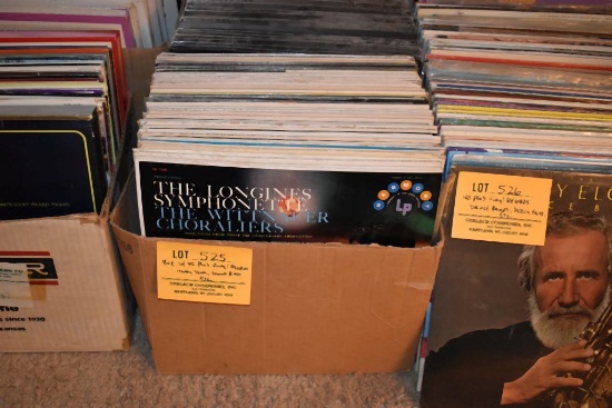 BOX W/45+ VINYL RECORDS: HONKEY TONK, SOUND BLAST, ETC.