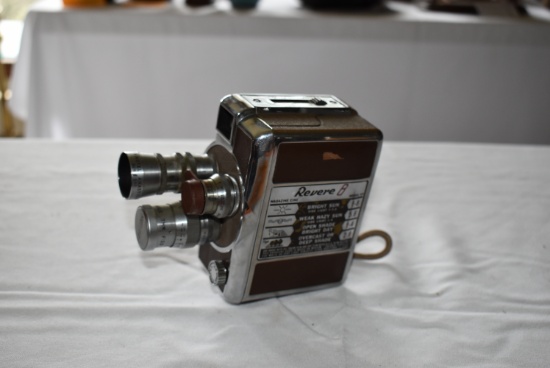 VINTAGE REVERE 8,  MODEL 44 CAMERA