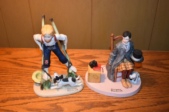 NORMAN ROCKWELL PORCELAIN FIGURINE SELF PORTRIAT,