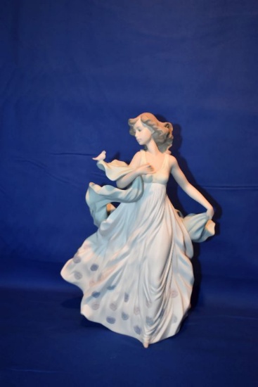 LLANDRO COLLECTIBLE FIGURINE, SUMMER SERENADE,