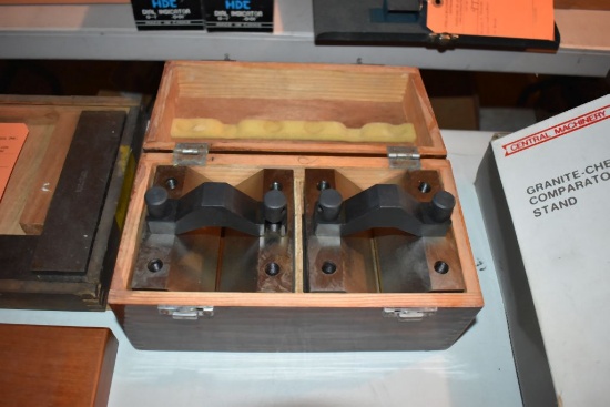 V-BLOCK 105X105, ADJUSTABLE PARALLEL SETS, 2 CARBIDE