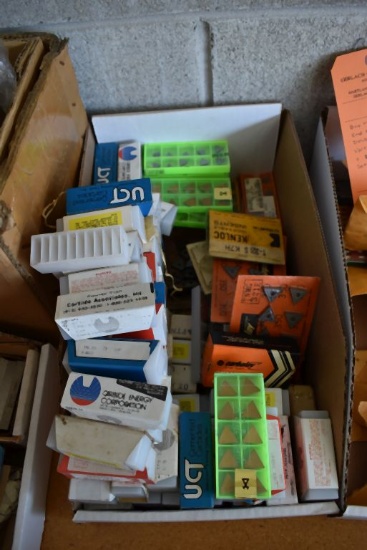 LARGE ASSORTMENT OF CARBIDE INSERTS, VARIOUS SIZES