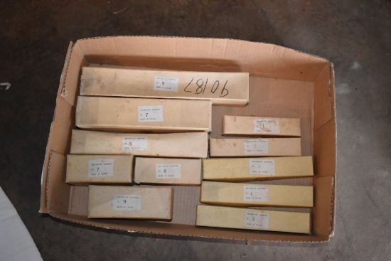 BOX OF EXPANDING MANDRELS, NO6-8, NO6-8, NO1-5