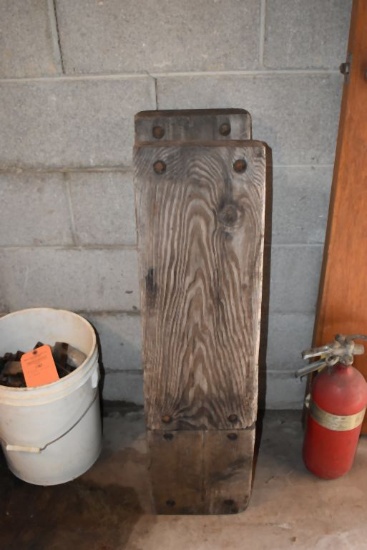 PAIR OF WOOD RAMPS, 9 1/4" X 35"