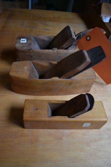 (3) WOODEN PLANES