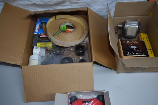 (2) BOXES WITH VENEER, SPEED ROLLER,