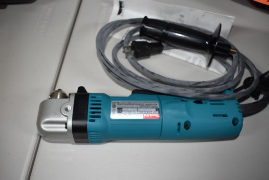 MAKITA 3/8" ANGLE DRILL MODEL DA3010F, N.I.B.