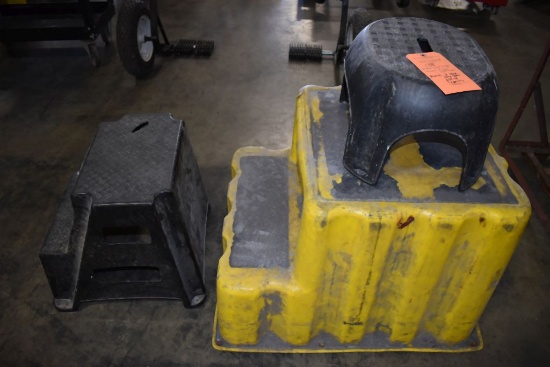 BLACK STEP STOOL 250 LB. CAPACITY, YELLOW TWO STEP STEP STOOL