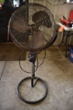 DURACRAFT DV-515 ELECTRIC FLOOR FAN