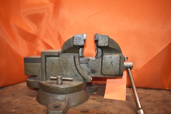 5" SWIVEL BENCH VISE, BRAND UNKNOWN