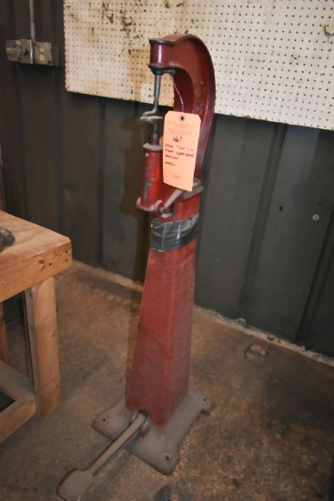 STAR TOOL CO. FOOT OPERATED MANUAL PRESS