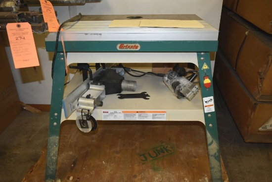 GRIZZLY ROUTER TABLE, S/N: 001630 WITH DEWALT ROUTER